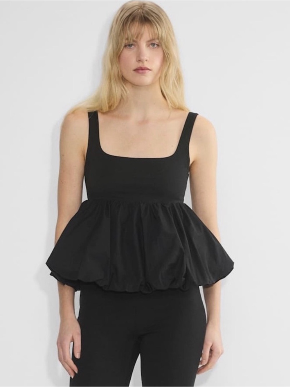 NWOT! Aritzia Wilfred Salvo tank - M